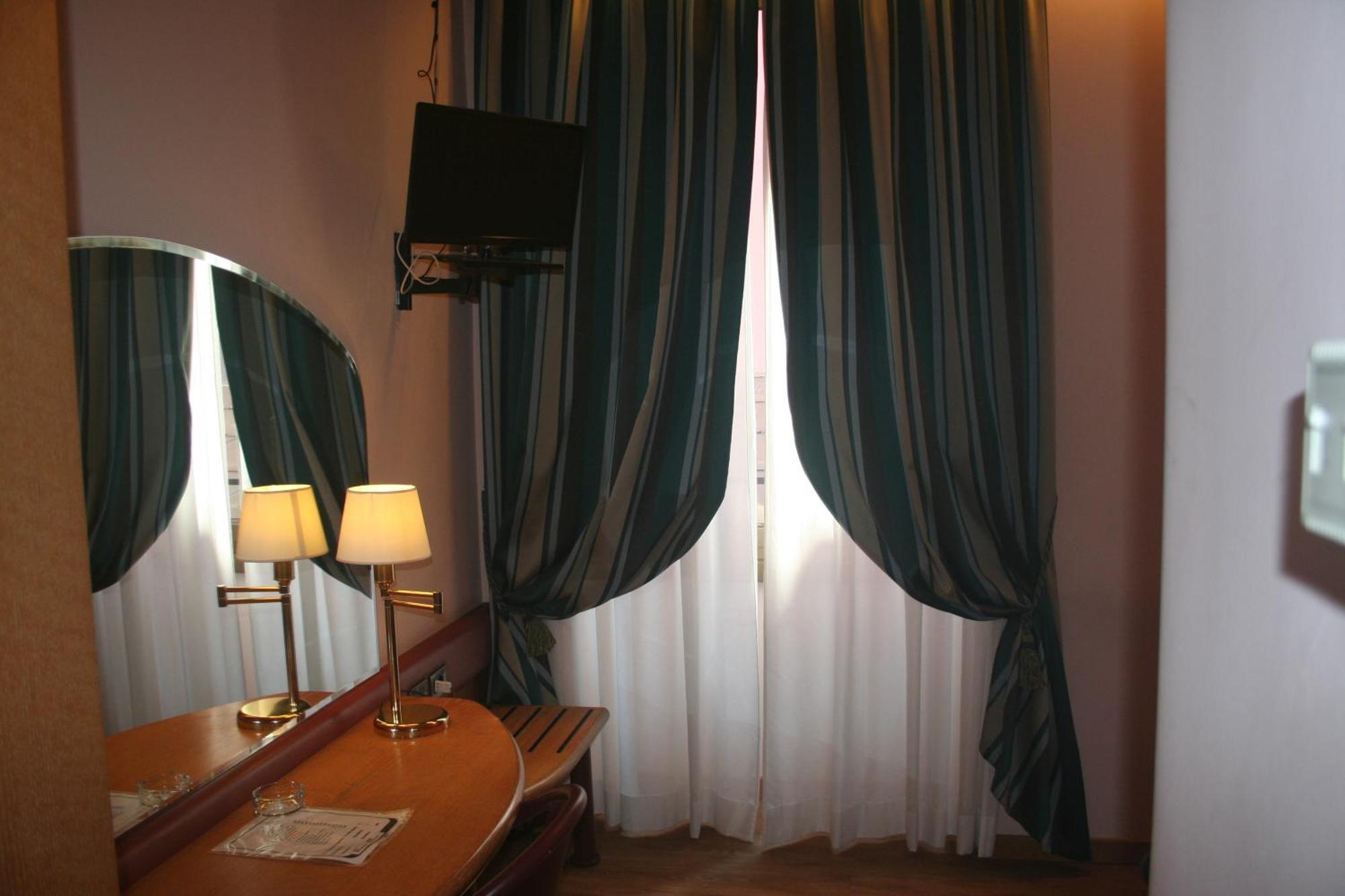 Albert Hotel Mediolan Pokój zdjęcie