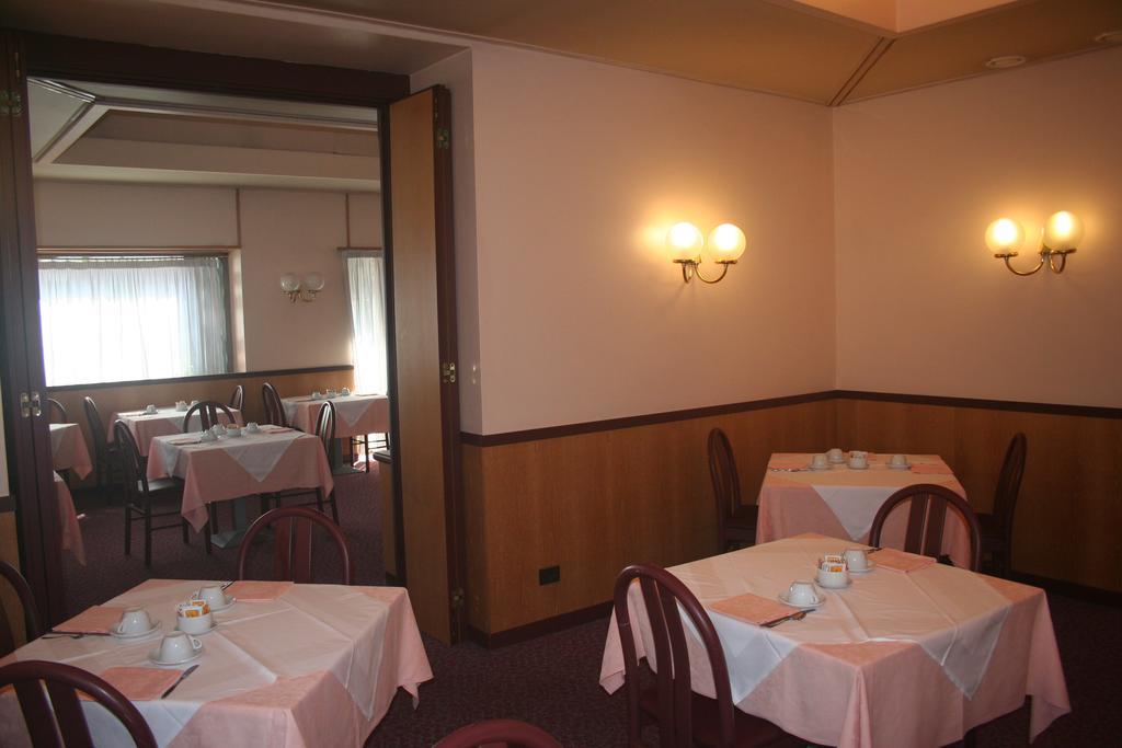 Albert Hotel Mediolan Zewnętrze zdjęcie